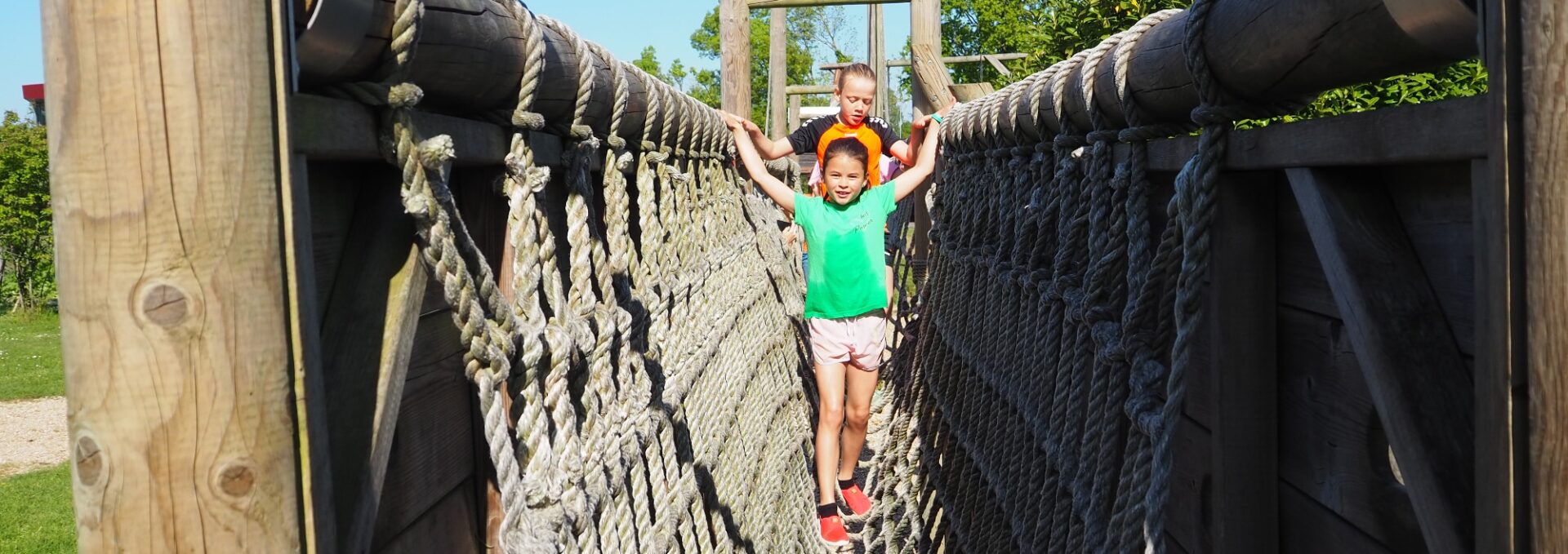 Vrij spelen en klimmen in de zomervakantie bij Outdoorpark Alkmaar